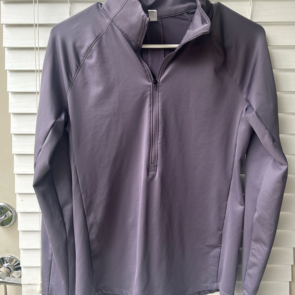 Under Armour women long sleeve